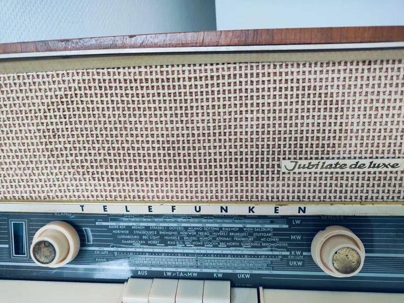 Vintage Telefunken Jubilate de Luxe 1361W Tube Radio | Mid-Century German Radio | Fully Working Retro