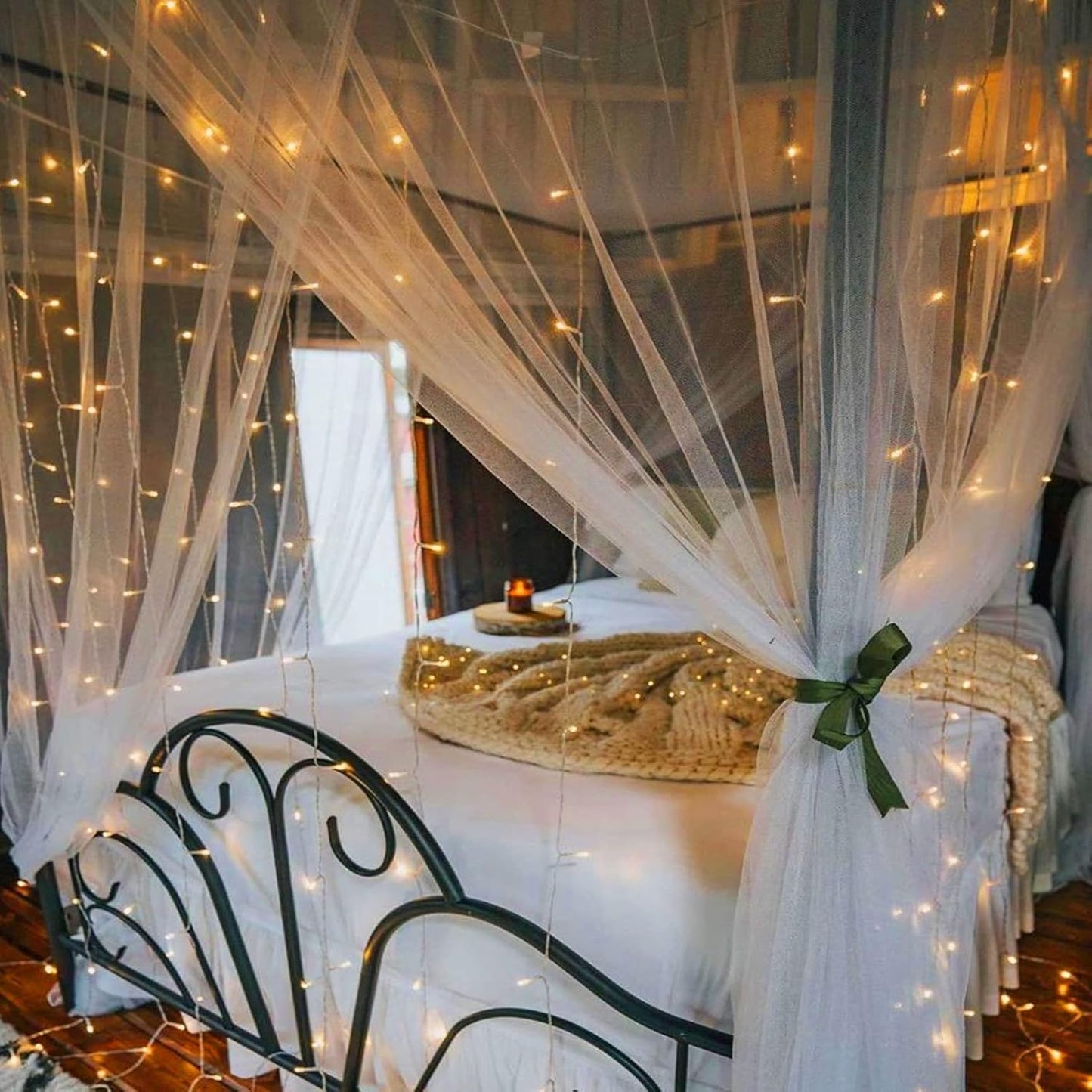 300 LED Curtain Lights Battery Operated, 9.8ft×9.8ft Hanging Light with Remote Timer Fairy Curtain Lights for Bedroom Patio Wedding Backdrop Party Decór (Warm White)