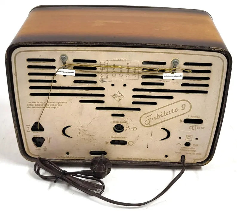 Telefunken Jubilate 9 Tube Radio: 1950s German Mid Century Decor